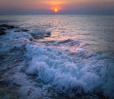 梦见大海或湖水